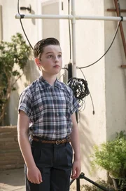 Sheldon Cooper (Iain Armitage)