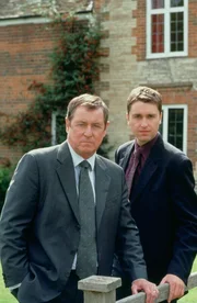 L.: DCI Tom Barnaby (John Nettles), r.: Sgt. Gavin Troy (Daniel Casey).