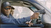 Sergeant Dan Harrelson (Samuel L. Jackson, v.) &uuml;berredet Officer Jim Street (Colin Farrell, h.), in sein neues Team einzusteigen. Gef&auml;hrliche Eins&auml;tze warten auf die beiden.