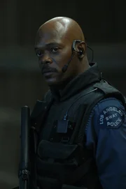 Sergeant Dan Harrelson (Samuel L. Jackson) leitet die Grundausbildung seines Teams. Falls jemand sterben w&uuml;rde, w&auml;re das f&uuml;r Harrelson inakzeptabel.