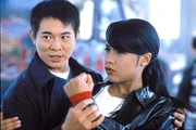 Han (Jet Li) und Trish (Aaliyah)