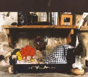 Pumuckl freundet sich mit einer Maus an und lernt, dass es gar nicht so einfach ist, mit einem Spielkameraden auszukommen, der so ganz anders geartet ist...