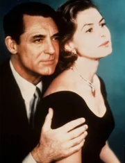 Philip Adams (Cary Grant) und Anna Kalmann (Ingrid Bergmann) sind f&uuml;r ihre Freunde das perfekte Paar - doch die Sache hat einen Haken, Philip sagt, er ist verheiratet.
