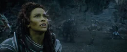 Garona (Paula Patton).
