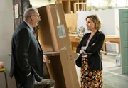L-R: Jay Pritchett (Ed O'Neill) und Claire Dunphy (Julie Bowen)