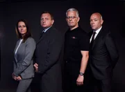 V.l.: Michelle Stoten, Daniel Stoten, Paul Clark, Greig Avery  Die Verwendung des sendungsbezogenen Materials ist nur mit dem Hinweis und Verlinkung auf RTL+ gestattet.