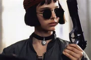 Mathilda (Natalie Portman)