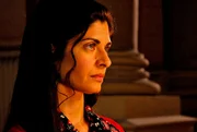 Irene Men&eacute;ndez Hastings (Soledad Villamil) &ndash; sie ist Richterin und war einst Esp&oacute;sitos Vorgesetzte und gro&szlig;e Liebe.