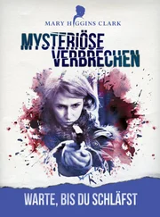 .Marina Golovine als Capitaine Clara Brami