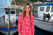 Reporterin Alexandra Kosma am Hafen von Nea Fokea in Chalkidiki.