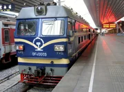 Sonderzug am Pekinger Westbahnhof auf der Fahrt in Richtung Mongolei.
