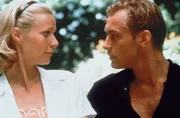 "Der talentierte Mr. Ripley" Marge (Gwyneth Paltrow) und ihr Verlobter Dickie (Jude Law) genie&szlig;en das Leben.