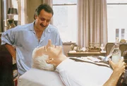 C.D. Bales hat eine viel zu grosse Nase. Da weiss auch der Doktor keinen Rat.