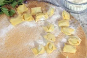Handgemachte Ravioli del plin; K&ouml;stliches Italien &ndash; Die Seen Handgemachte Ravioli del plin
