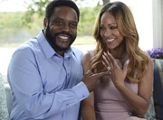 Warum bleibt die sch&ouml;ne Paula (Meagan Good, r.) bei ihrem gewaltt&auml;tigen Freund AJ Martin (Chad Coleman, l.), dem ehemaligen Footballspieler, der sie jetzt auch noch heiraten will?