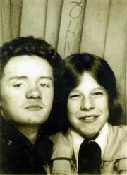 John Duffy (l.) und David Mulcahy vergewaltigten und t&ouml;teten gemeinsam 3 Frauen, die sie an Bahnhofen entf&uuml;hrten. Man nennt sie deshalb auch die "Railray Killers".