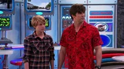 L-R: Henry Hart (Jace Norman), Captain Man / Ray Manchester (Cooper Barnes)