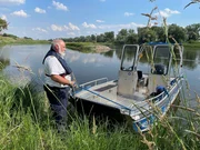Alles im Blick an der Elbe: Die Wasserschutzpolizei.