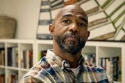 Michael Beach (Leroy Henderson).