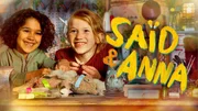 Saïd (6) und Anna (7) sind beste Freunde und hängen jeden Tag in der Werkstatt von Saïds Eltern ab. Saïd (6) und Anna (7) sind beste Freunde und hängen jeden Tag in der Werkstatt von Saïds Eltern ab.