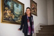 Gef&auml;hrliche Situation: Ruth Schwegler als Museumsangestellte.
