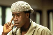 Emmit Reese (Don Cheadle) hat nun die Gewissheit: Lavamassen drohen die Millionenstadt Los Angeles unter sich zu begraben ,,,