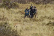 Patagonien &ndash; Wunderwelt der Extreme Ein Jahr in der Wildnis Filmcrew filmt Puma.