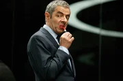 Johnny English (Rowan Atkinson) ist zur&uuml;ck in London. Offenbar soll der chinesische Premierminister einem Attentat zum Opfer fallen. Ausgerechnet English muss die Drahtzieher jagen und den Anschlag verhindern.