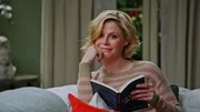 Claire Dunphy (Julie Bowen) Claire Dunphy (Julie Bowen)