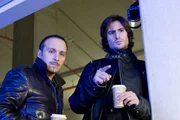 Semir (Erdogan Atalay, li.) und Ben (Tom Beck) machen eine interessante Entdeckung in der Tiefgarage.