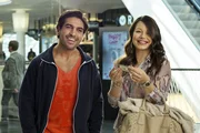 L-R: Eroll (Elyas M'Barek) und Connie (Cosma Shiva Hagen)