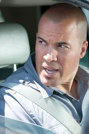 Der 'Neue' im Team, Jesse Porter (Coby Bell), ist stinksauer: Er wurde kaltgestellt und schwört blutige Rache. Doch wer hat Schuld an seiner Misere? Der 'Neue' im Team, Jesse Porter (Coby Bell), ist stinksauer: Er wurde kaltgestellt und schwört blutige Rache. Doch wer hat Schuld an seiner Misere?