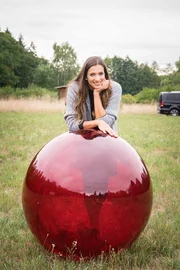 Saliha "Sally" &Ouml;zcan