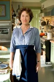 Julia Child (Meryl Streep)