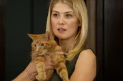 Die sch&ouml;ne Geheimdienst-Psychologin und Hypnose-Expertin Kate Sumner (Rosamund Pike).