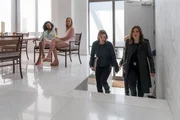 L-R: Ashley S. (Shannon Thornton); Ashley B. (Ava Lange); Lizzie Bauer (Larisa Oleynik); Olivia Benson (Mariska Hargitay) L-R: Ashley S. (Shannon Thornton); Ashley B. (Ava Lange); Lizzie Bauer (Larisa Oleynik); Olivia Benson (Mariska Hargitay)