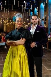 Die Juroren Carla Hall (l.) und Jozef Youssef (r.)