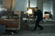 Derek Miller (Jesse Metcalfe)