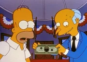 Burns (re.) zeigt Homer stolz den Trillion-Dollar-Geldschein, den er vor Jahren unterschlagen hat.