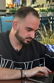 Der Georgier Panagiotis. Verkauft, f&uuml;r eine Adoption in Zypern. Er ist ein Opfer des georgischen Menschenhandels.