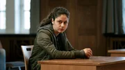 Beliz Akbay (Soma Pysall), die drogenabh&auml;ngige Tochter des t&uuml;rkischen Hausmeisters belastet ihren Vater mit ihrer Aussage schwer.