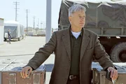 Ein neuer Fall beschäftigt Gibbs (Mark Harmon) und sein Team ... Ein neuer Fall beschäftigt Gibbs (Mark Harmon) und sein Team ...