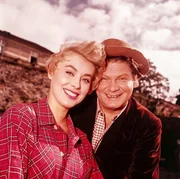 Marianne Hold (Helga), Heinz Conrads (Maxl).