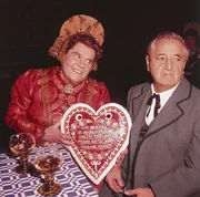 Annie Rosar (Therese), Hans Moser (Kilian).