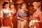 Greta Putz (Franzie), Senta Berger (Marie), Annie Rosar (Therese), Marianne Hold (Helga).