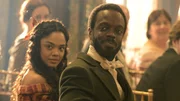 Sara Freeman (Tessa Thompson, l.), Doctor Matthew Freeman (Ato Essandoh, r.)