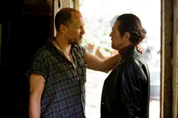 L-R: Russell Baze (Christian Bale) und Rodney Baze Jr. (Casey Affleck)