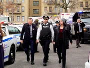 l-r: Danny Reagan (Donnie Wahlberg), Chief Edwards (Jacinto Taras Riddick), Maria Baez (Marisa Ramirez) l-r: Danny Reagan (Donnie Wahlberg), Chief Edwards (Jacinto Taras Riddick), Maria Baez (Marisa Ramirez)
