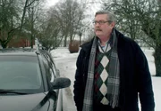 Hartman (Allan Svensson ) verfolgt eine hei&szlig;e Spur.