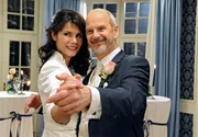 ARD STURM DER LIEBE FOLGE 1257, am Mittwoch um 15:10 Uhr im ERSTEN. Frisch verm&auml;hlt: Barbara (Nicola Tiggeler, l.) und G&ouml;tz (Andreas Borcherding, r.) tanzen in ihre zweite Ehe.